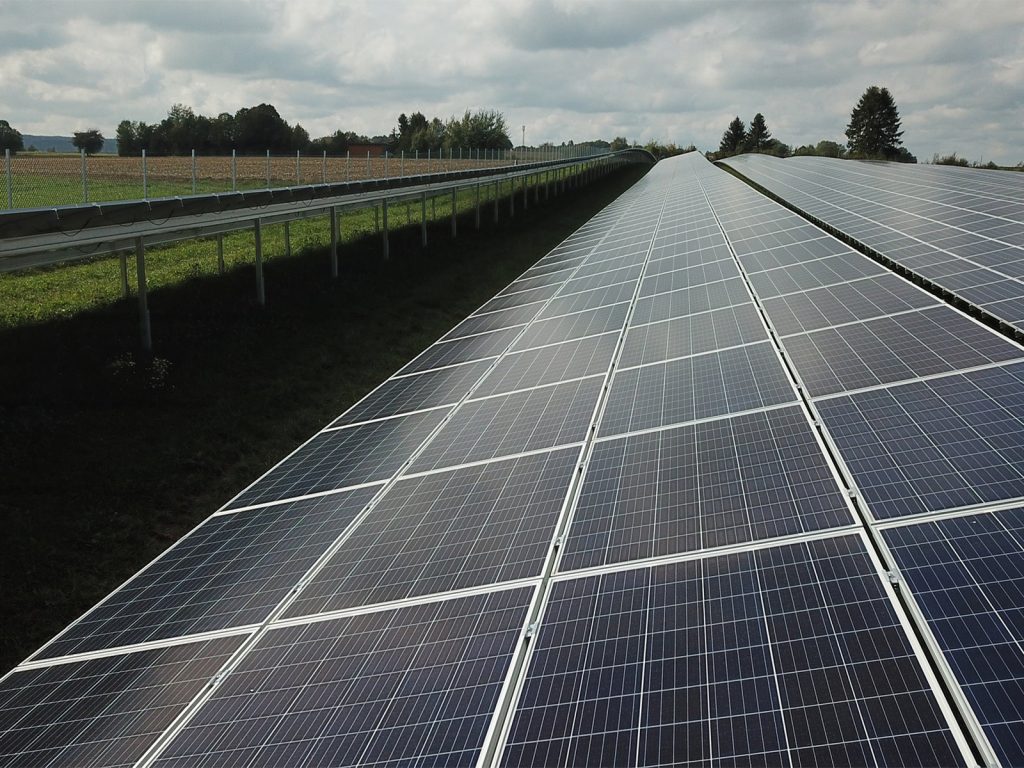 Bulutlu Bir Gunde Gunes Enerjisi Uretilir mi