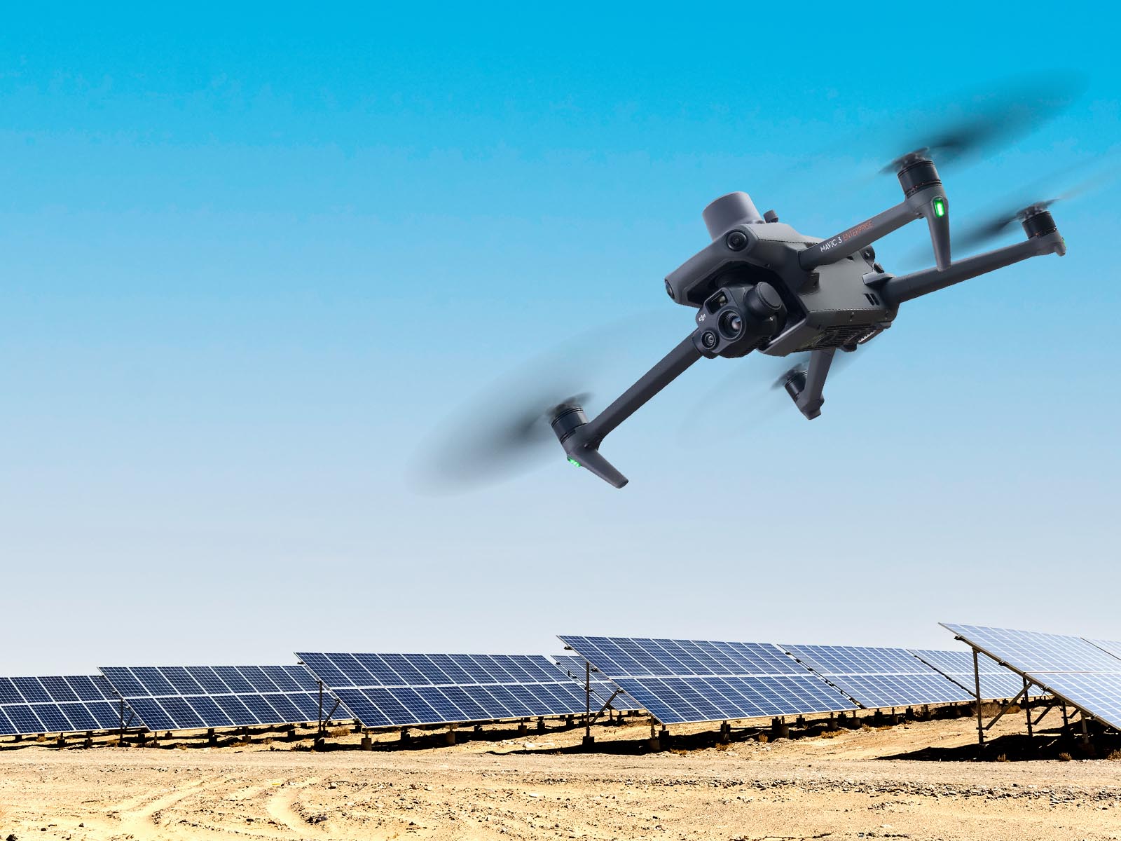 Solar Panellerin Dronelar Tarafindan Denetlenmesi 3